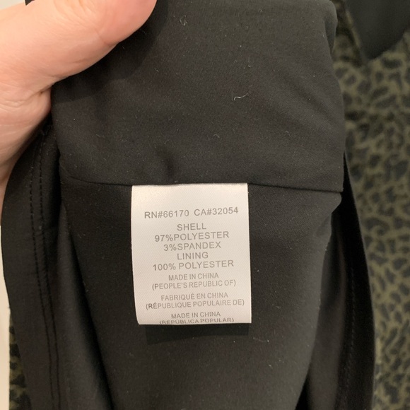 Anthropologie Knit Long Sleeve Print Dress, Size M - Picture 10 of 10